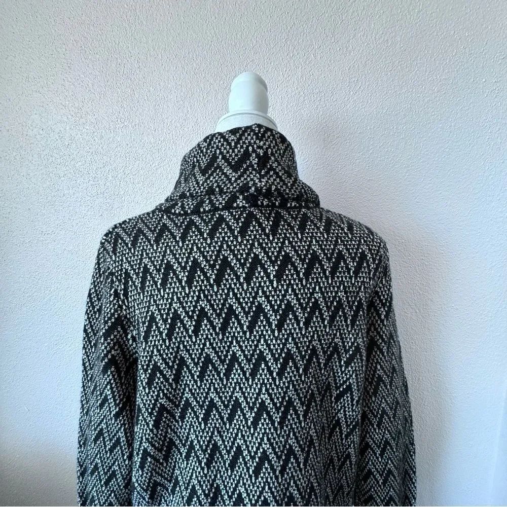 Ellen Tracy Turtleneck Sweater Black White Chevron SZ XL - Picture 8 of 15